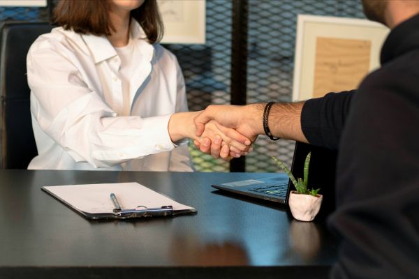Les avantages et inconvénients de la renégociation de crédit